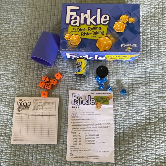 Farkle Game Preowned  complete set - Picture 1 of 7
